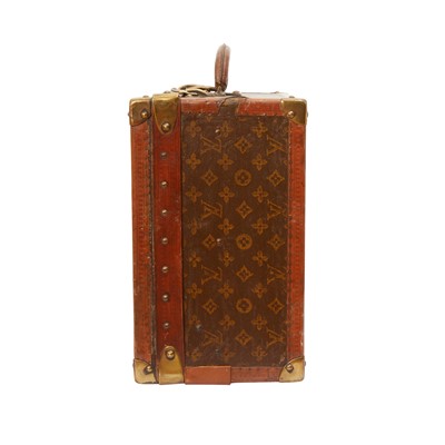 Lot 124 - Louis Vuitton Monogram Alzer Suitcase 55