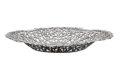 Lot 163 - A late 19th / early 20th century Anglo – Indian silver dish, Cutch, Bhuj circa 1900 by Oomersi Mawji jnr (active 1890-1930)