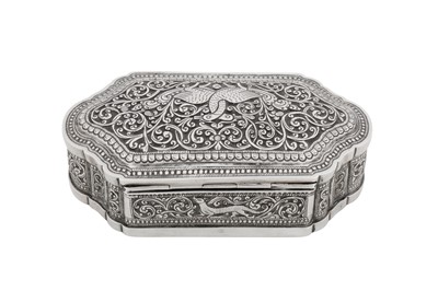 Lot 188 - An early 20th century Ceylonese (Sri Lankan) unmarked silver lime box, Kandy circa 1920