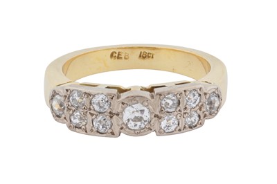 Lot 269 - A diamond ring