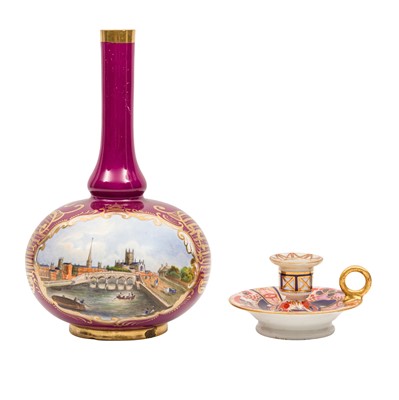 Lot 49 - A Chamberlain's Worcester porcelain vase and chamberstick