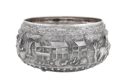 Lot 212 - A mid-20th century Thai silver bowl, Chiang Mai circa 1950