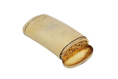 Lot 24 - A George III sterling silver gilt ‘double action' snuff box / vinaigrette combination, Birmingham 1810 by John Thorton
