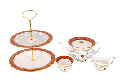 Lot 84 - A Wedgwood 'Queen of Hearts' pattern part tea set