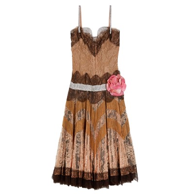 Lot 129 - No Label Ombre Lace Occasion Dress