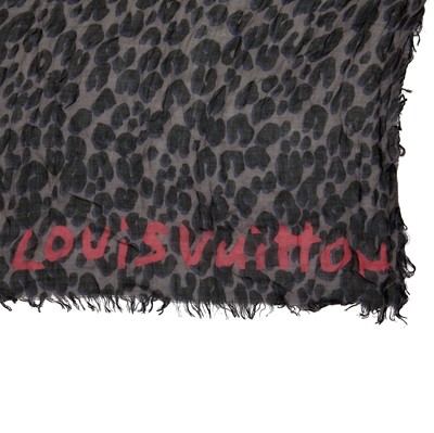 Lot 68 - Louis Vuitton Grey Cashmere Leopard Print Scarf