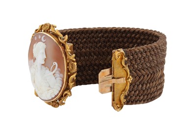 Lot 5 - A memorial hair work Artemis / Diana cameo bracelet