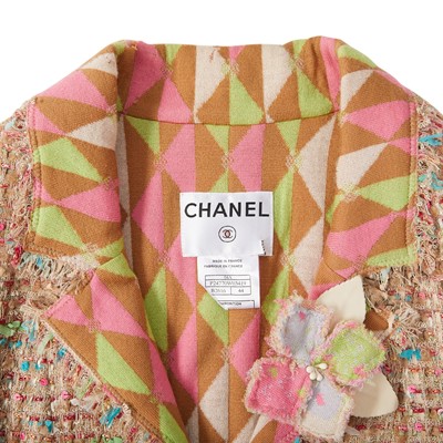 Lot 130 - Chanel Beige Boucle Skirt Suit - Size 44