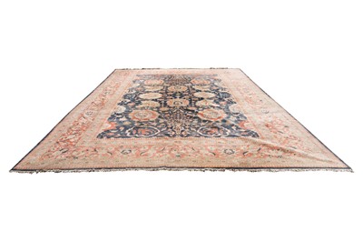 Lot 189 - A fine Ziegler design carpet