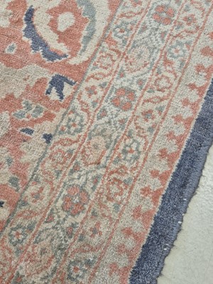 Lot 189 - A fine Ziegler design carpet
