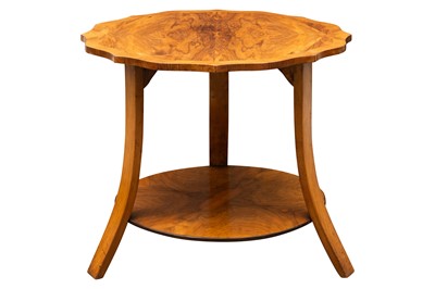Lot 72 - Art Deco, England