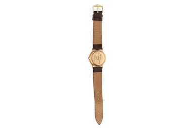Lot 354 - Men's Avia Dress Watch