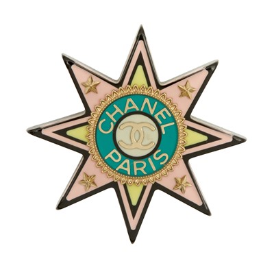 Lot 12 - Chanel Black Resin Star CC Brooch
