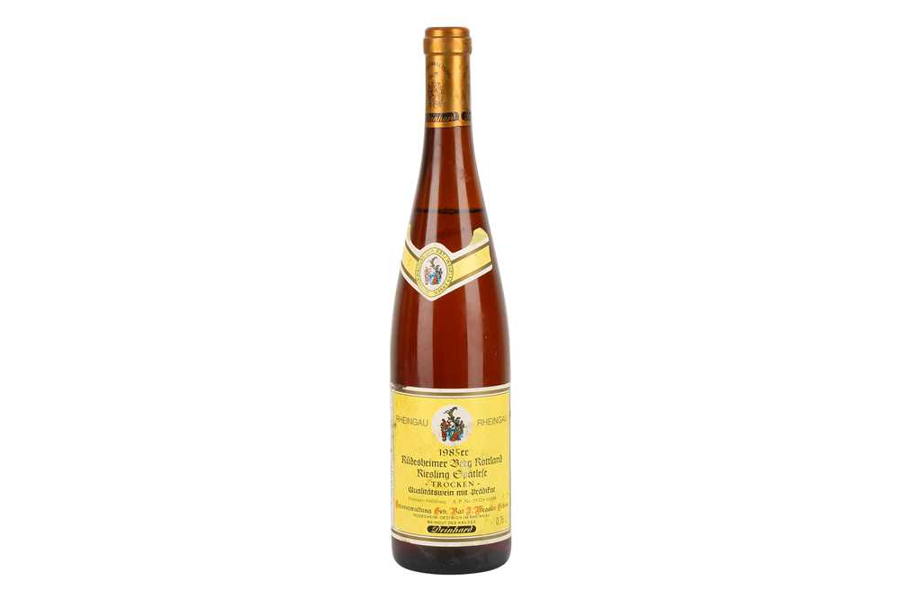 Lot 28 - RUDESHEIMER BERG ROTTLAND RIESLING SPATLESE TROCKEN 1985