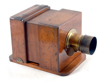 Lot 177 - An English Sliding Box Wet Plate Camera c.1860s.