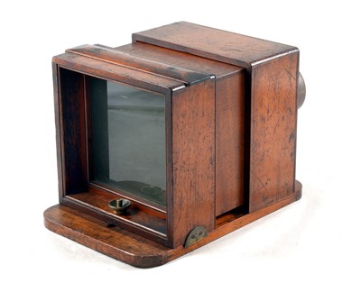 Lot 177 - An English Sliding Box Wet Plate Camera c.1860s.