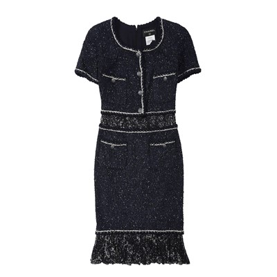 Lot 89 - Chanel Navy Boucle CC Short Sleeve Dress - Size 36