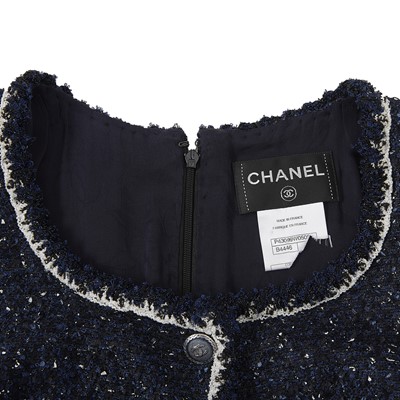 Lot 89 - Chanel Navy Boucle CC Short Sleeve Dress - Size 36
