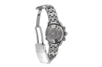 Lot 402 - Men's Omega Automatic Chronograph Bracelet Watch