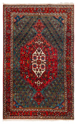Lot 45 - A fine Bakhtiarti rug, west Persia, approx: 206cm. x 148cm