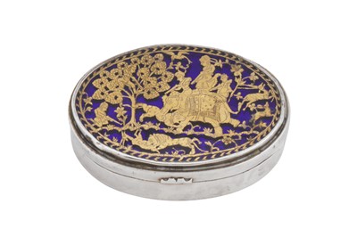 Lot 86 - A late 19th century Indian Theva work inset unmarked silver snuff box, Rajasthan, Partabgarh circa 1870