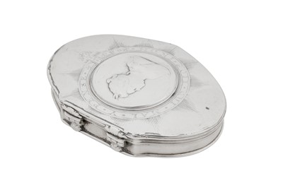 Lot 18 - A George II unmarked silver snuff box, circa 1730