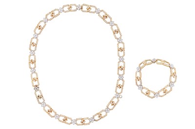 Lot 313 - A diamond necklace and bracelet transformable suite