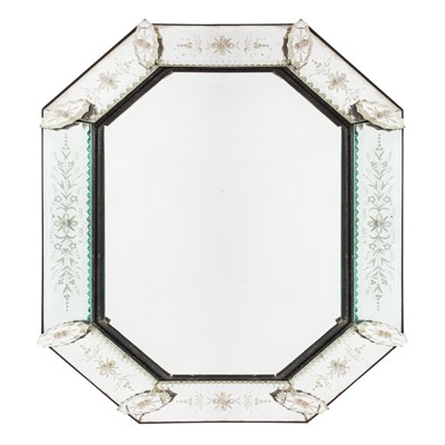 Lot 520 - A Venetian wall mirror