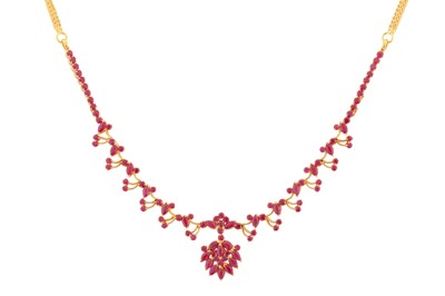 Lot 120 - A ruby necklace