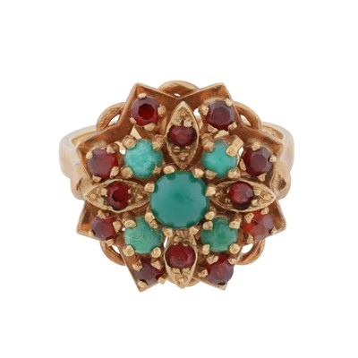 Lot 57 - A flower gem set ring