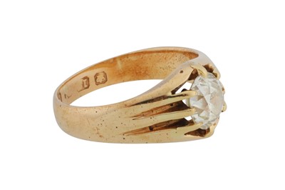 Lot 46 - A diamond single-stone ring, circa 1919