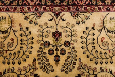 Lot 2 - A fine Indiaan rug, approx: 190cm. x 120cm