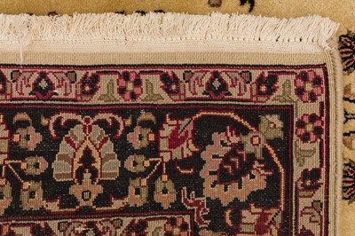Lot 2 - A fine Indiaan rug, approx: 190cm. x 120cm