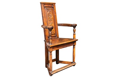 Lot 52 - A 16th century French walnut caquetoire