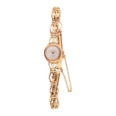 Lot 429 - Ladies Vintage Accurist Bracelet Watch