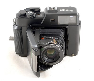 Lot 312 - Fujica GS645 Professional for SPARES or REPAIR.