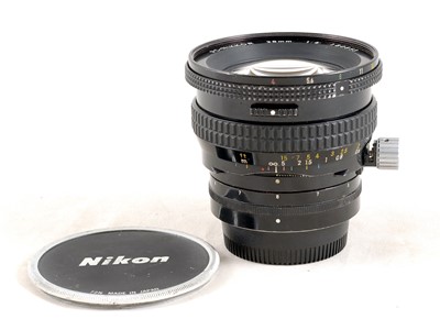 Lot 306 - Nikon PC-Nikkor 28mm f4 Shift lens.