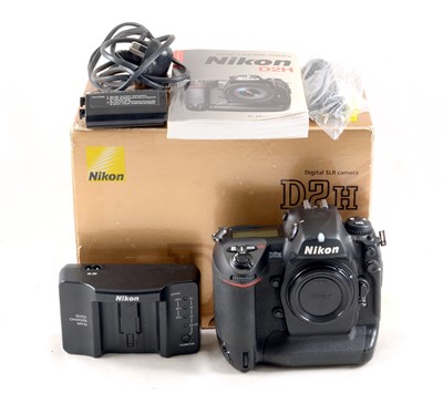 Lot 300 - Nikon D2H Digital Camera Body.