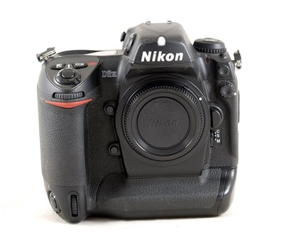 Lot 300 - Nikon D2H Digital Camera Body.