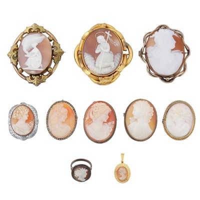 Lot 392 - A collection of cameo jewellery