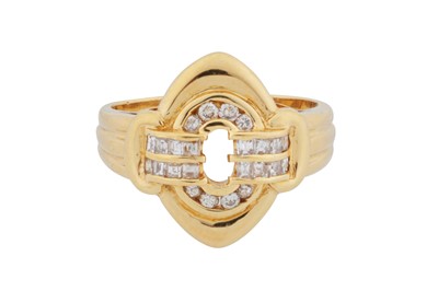 Lot 254 - A lozenge diamond ring