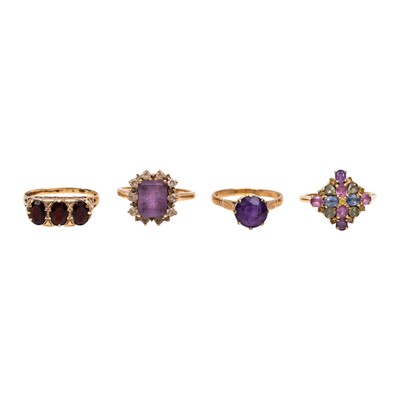 Lot 198 - Four gem set rings