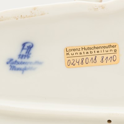 Lot 16 - Lorenz Hutschenreuther porcelain figure of a gun dog