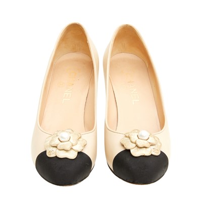Lot 133 - Chanel Beige Two Tone Camellia Heeled Pump - Size 37