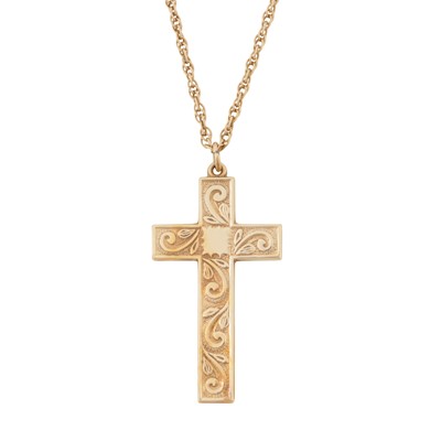 Lot 172 - A cross pendant necklace