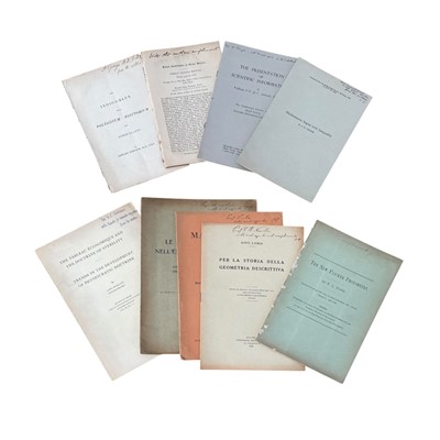 Lot 125 - Science. Large collection of offprints. 2 boxes.