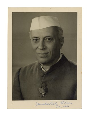 Lot 511 - Nehru (Jawaharlal)