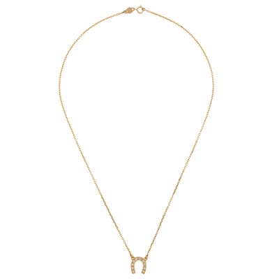 Lot 138 - A diamond horseshoe pendant necklace