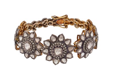 Lot 42 - A diamond flower bracelet