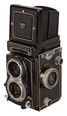 Lot 339 - A Rolleiflex T TLR Camera